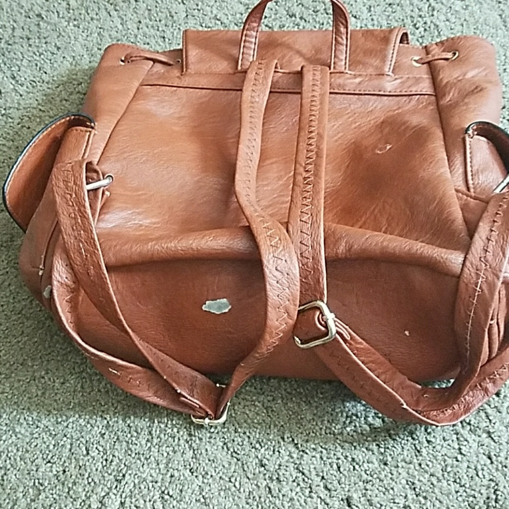 Backpack - Picture 2 of 3